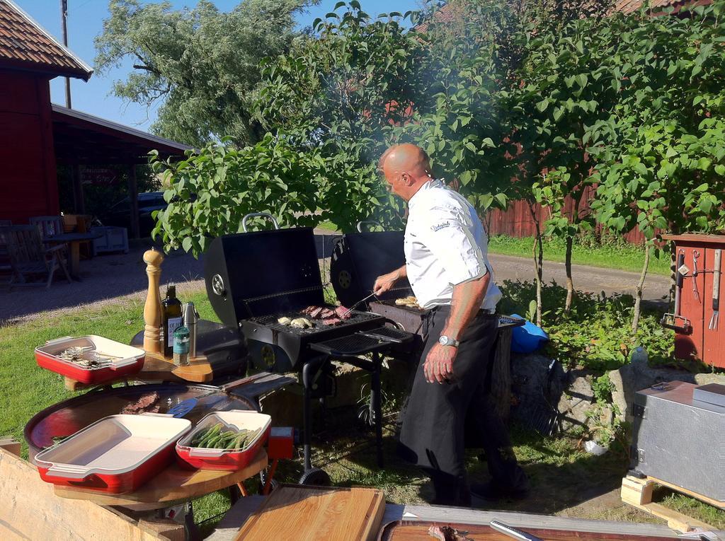 Aeventyrsgardens Vandrarhem, Kinnekulle Källby المظهر الخارجي الصورة